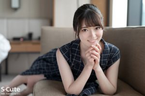 ☆ この子ヤバイ！！ロリ美人はおもらし天使 上坂めい ☆茉莉のからだ観察ラボ